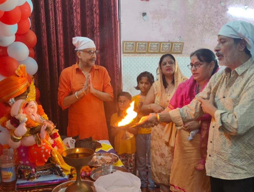 Ganesh Utsav begins, procession with pomp