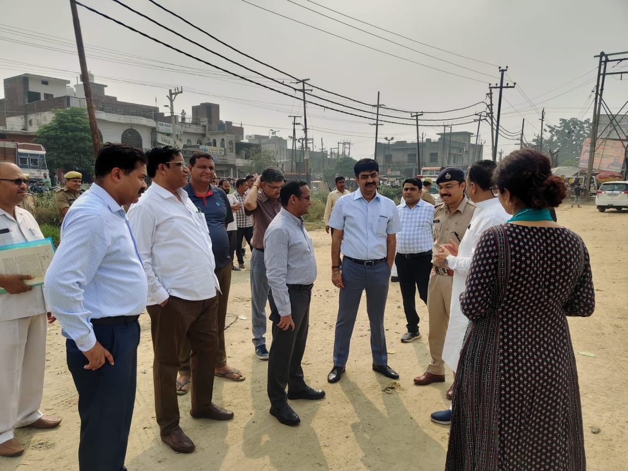 Increase facilities for passengers at Mankamau bus stand: Sanjay Kumar