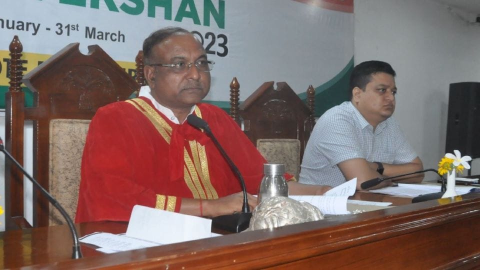 corporators raised question on budget of Sadan Bhawan in Agra