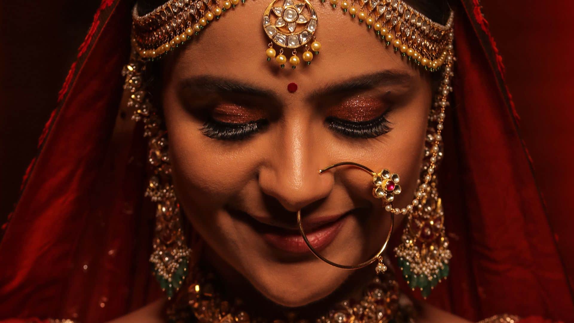 Actress Prachi Tehlan filed a complaint in Delhi Police against her husband Rohit Saroha for dowry harassment