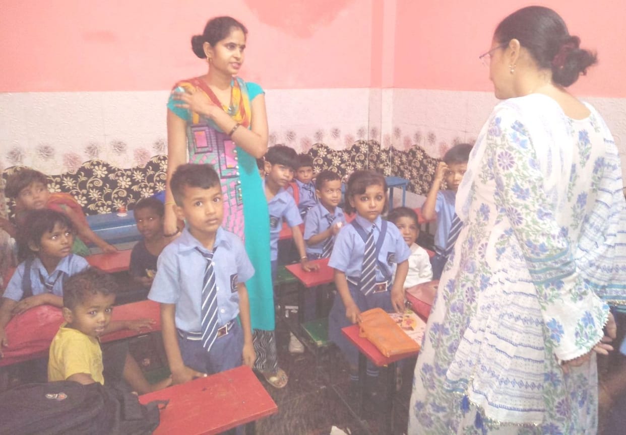 Closed three schools running without recognition in Surajpur