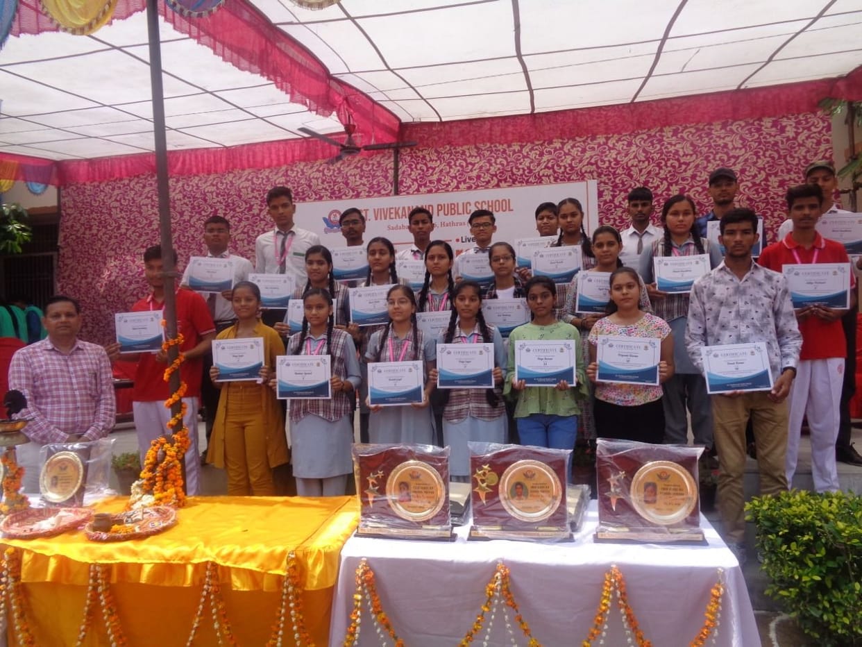 Toppers Talk Event: Meritorious students honored