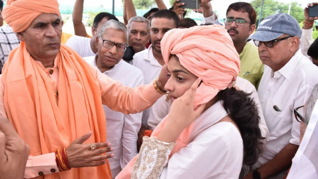 Sonali Phogat: People paid tribute on the Tehrvi, the turban of the heritage tied to the daughter