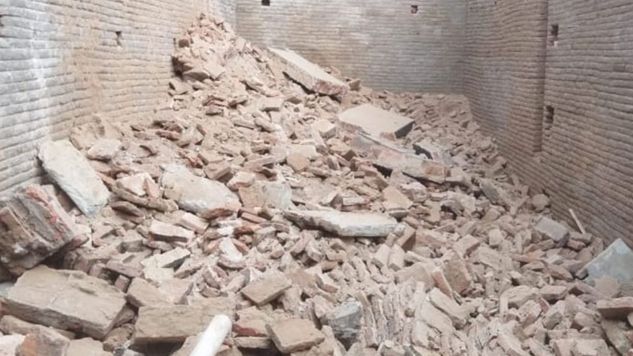 one died in wall collapse in Sirohi two injured