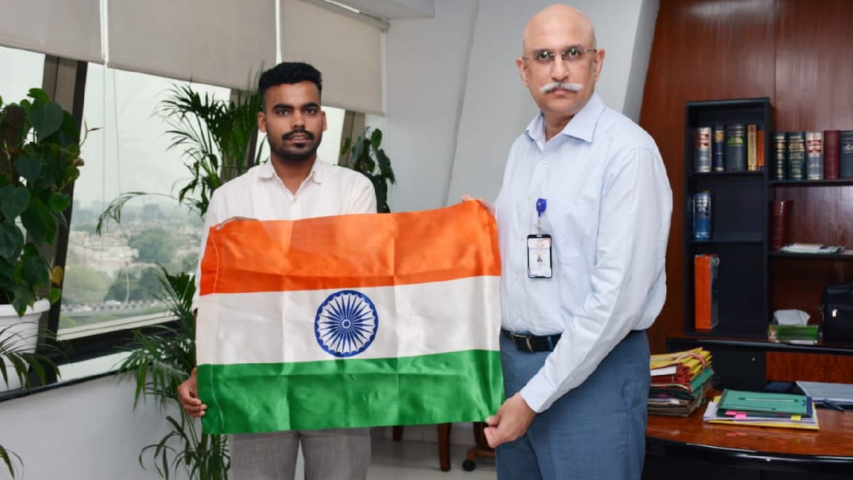 mountaineer nitish singh will hoist Tiranga on Friendship Peak