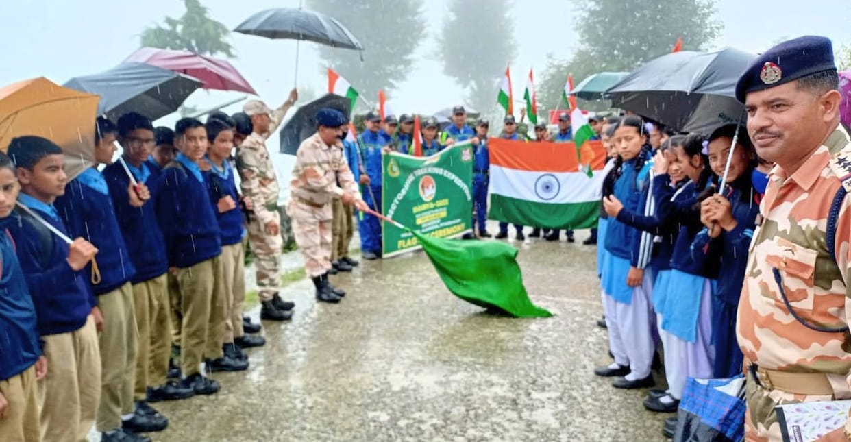 Jawans will trek 80 km from Munsiyari to Milam