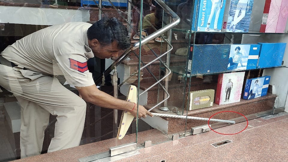 BJP leader killed by miscreants from close range 10 to 12 bullets, revealed in postmortem report