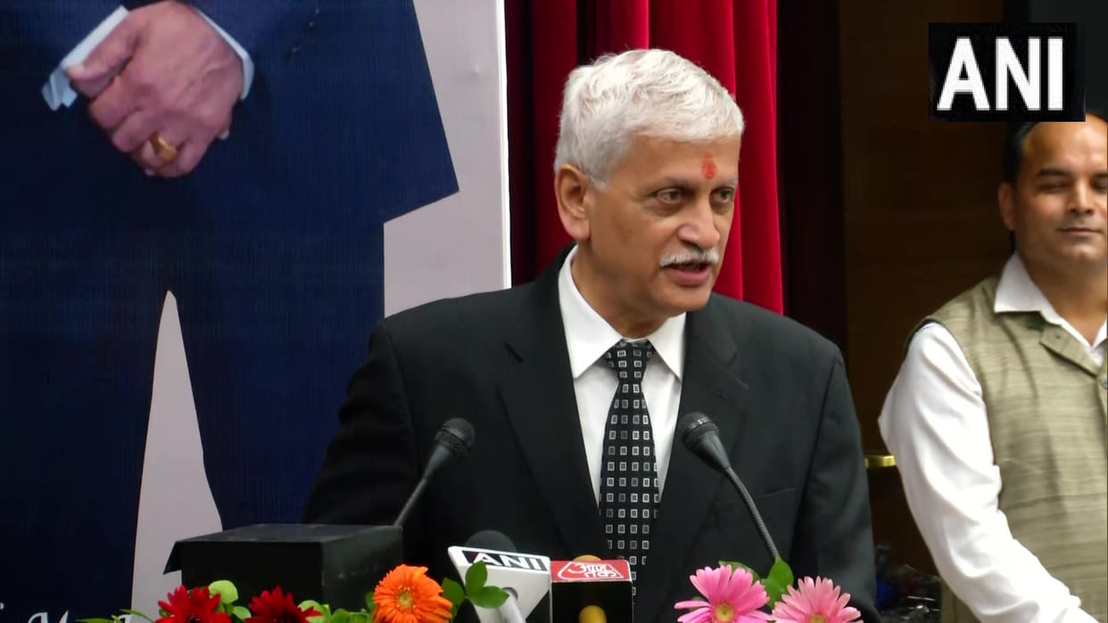 Former Chief Justice UU Lalit will teach students