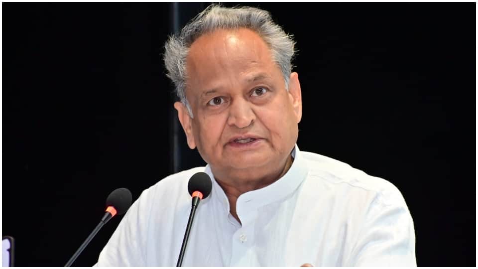 Rajasthan Political Crisis Ashok Gehlot vs Sachin Pilot Sonia Gandhi