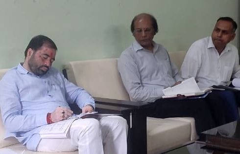 Chitrakoot: There is a robbery on the rights of the poor, stop it
