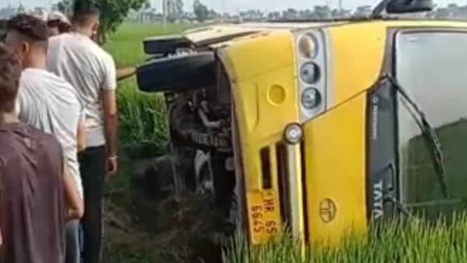 Private school bus overturned near Bagthala village in Kurukshetra