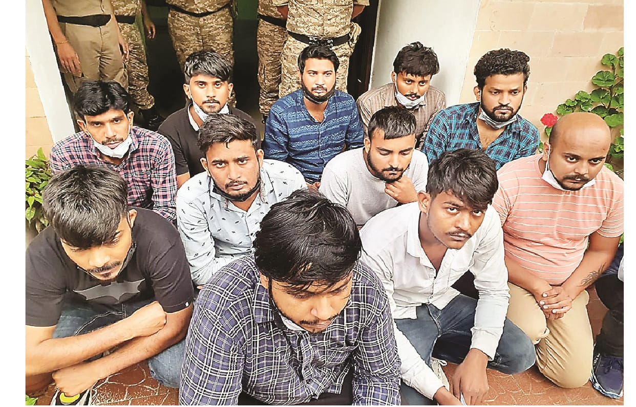 Kanpur gang arrested from Gangtok, Banks lost crores by tampering with ATMs