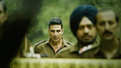 Cuttputlli Movie Review in Hindi by Pankaj Shukla Akshay Kumar Rakul Preet Singh Sargun Mehta Ranjit M Tewari