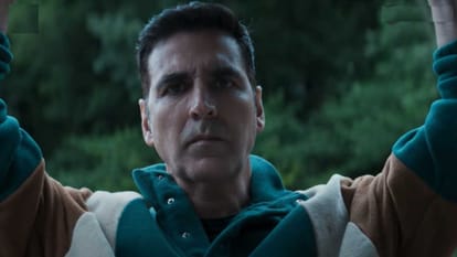 Cuttputlli Movie Review in Hindi by Pankaj Shukla Akshay Kumar Rakul Preet Singh Sargun Mehta Ranjit M Tewari