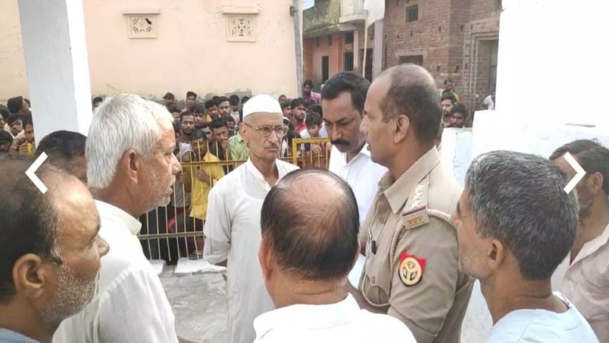 Trying to spoil the atmosphere by throwing pieces of meat at a temple in Shamli