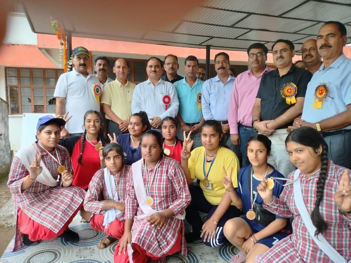 Toni Devi School defeated Gauna Karor in Basketball