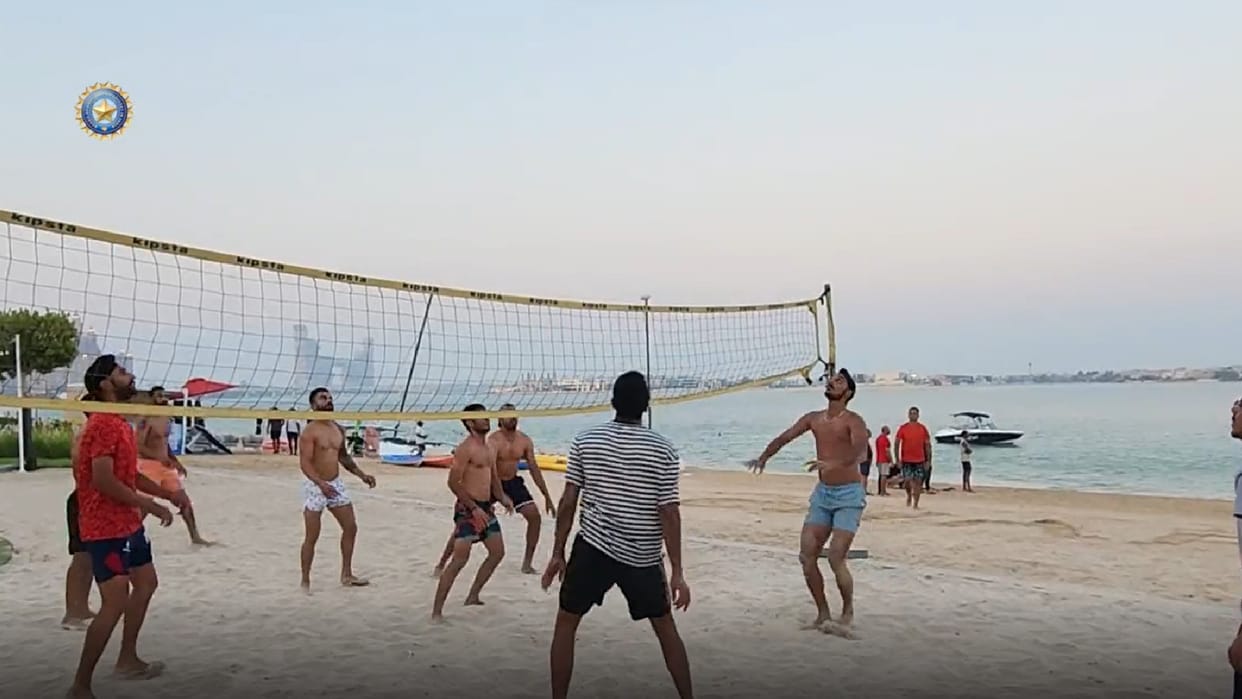 Indian Players had fun in off day on beach with water and volleyball chahal said it was coach Rahul Dravid Pla