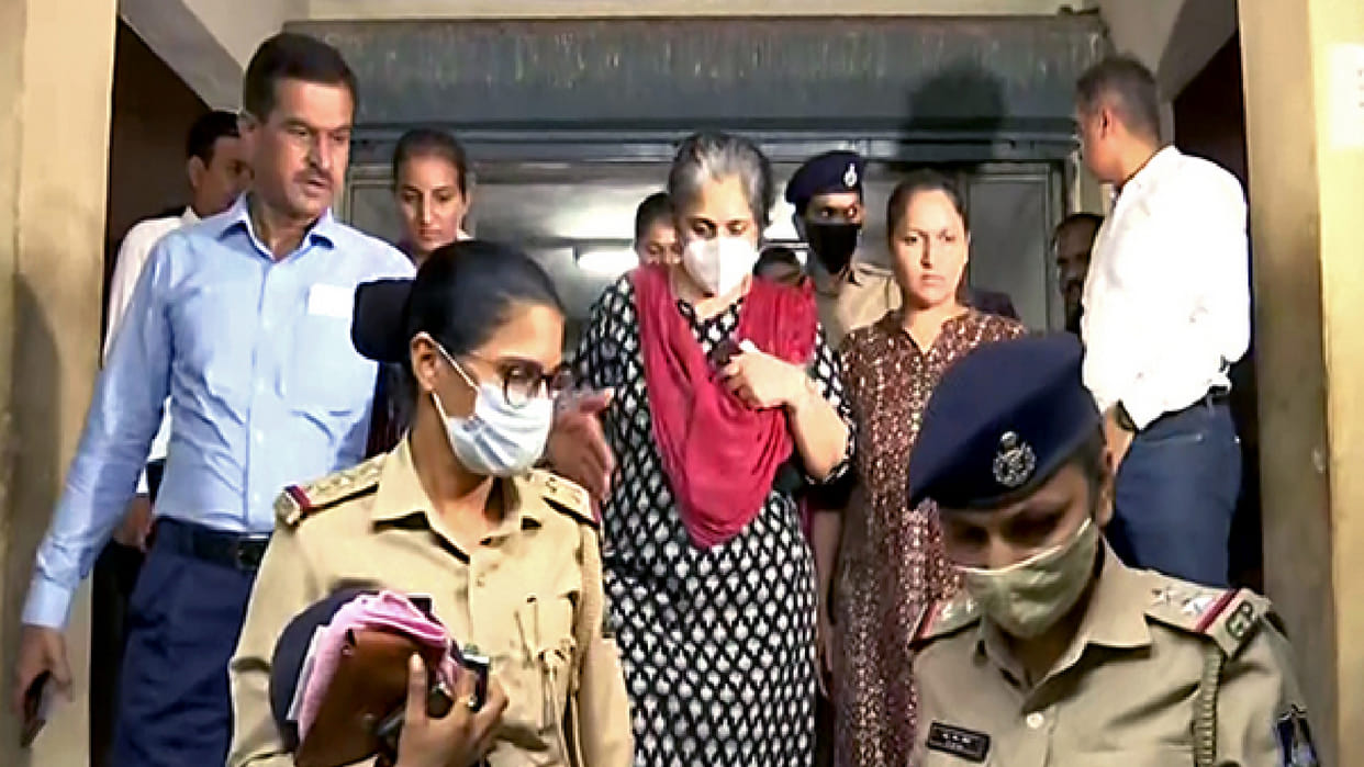 Gujarat High Court judge shied away from hearing Teesta Setalvads regular bail plea