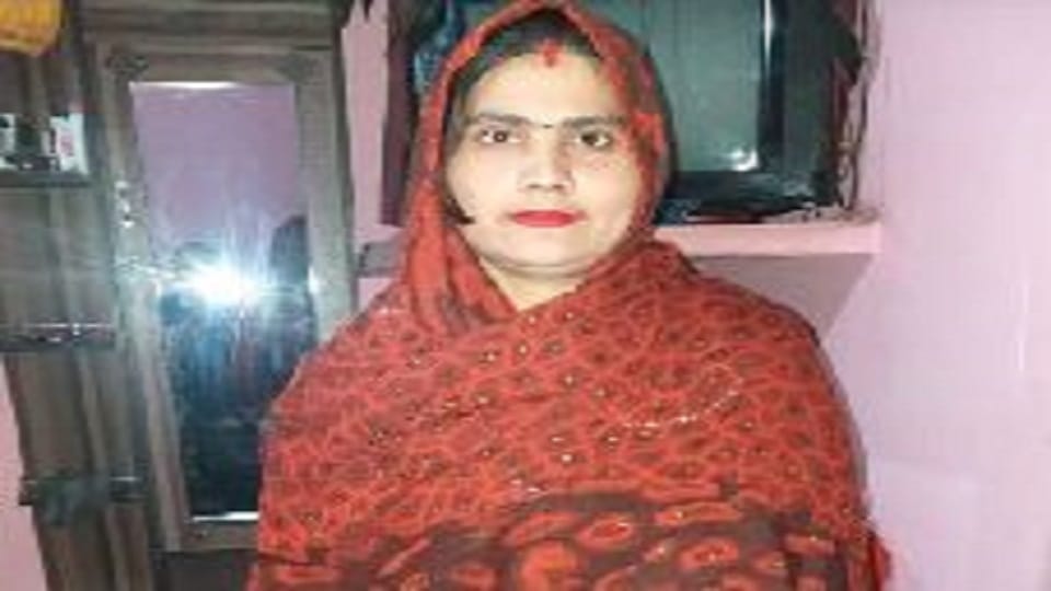 secret of death of married woman revealed in the post-mortem report first strangled then burnt on gas stove