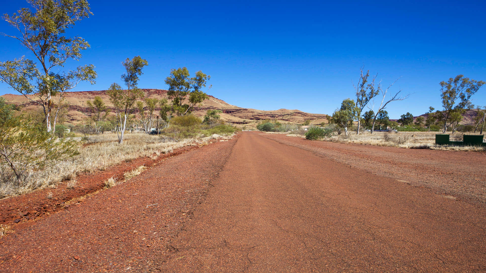 Dangerous Places Never Visit This Poison Town Know all Details in Hindi