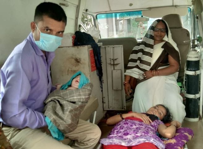 delivery in ambulance