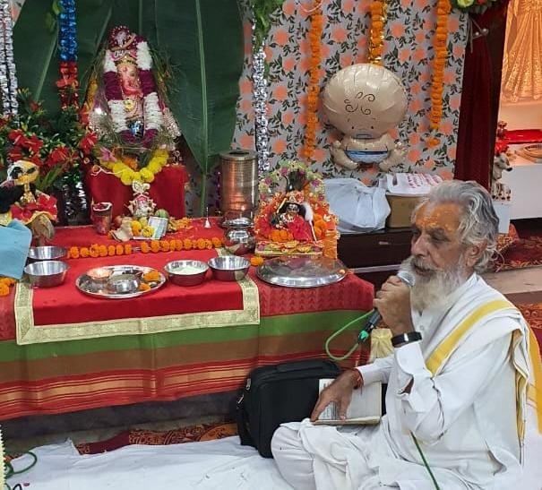 Ganpati Bappa did Ganesh Visarjan with the cheers of you come early next year