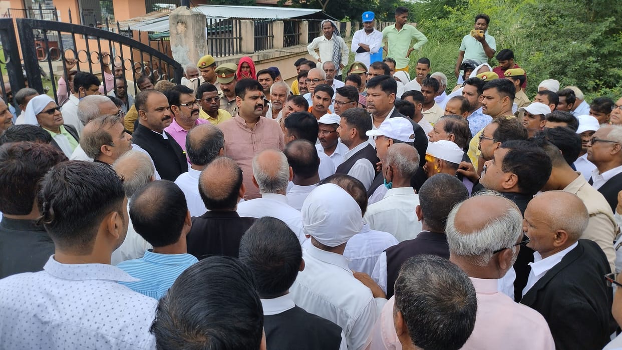 advocate protest in tehsil