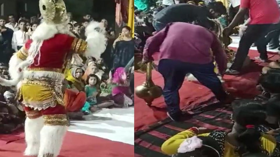 young man dies while dancing on Rambhajan who playing role of hanuman in mainpuri