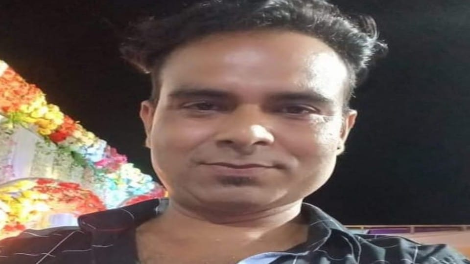 young man dies while dancing on Rambhajan who playing role of hanuman in mainpuri