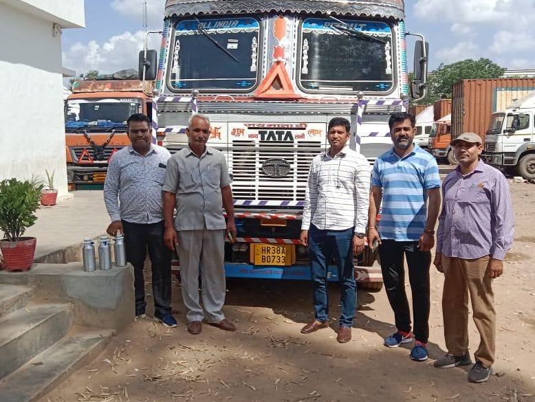 The tanker going to supply petrol illegally in the transport company was caught