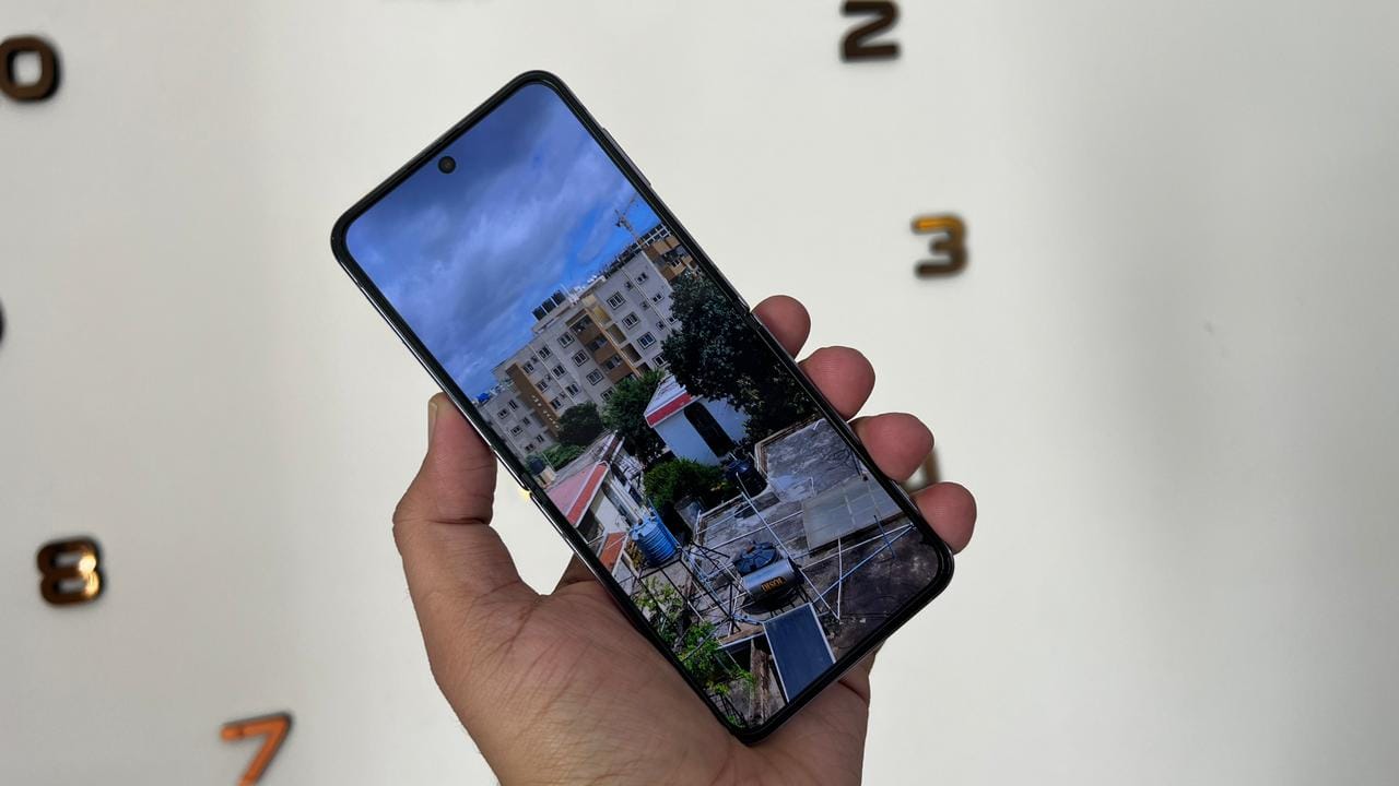 Samsung Galaxy Z Flip 4 Review: