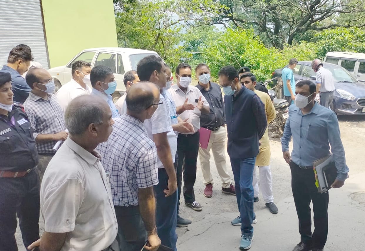 chief secretary health visited medical college  nahan
