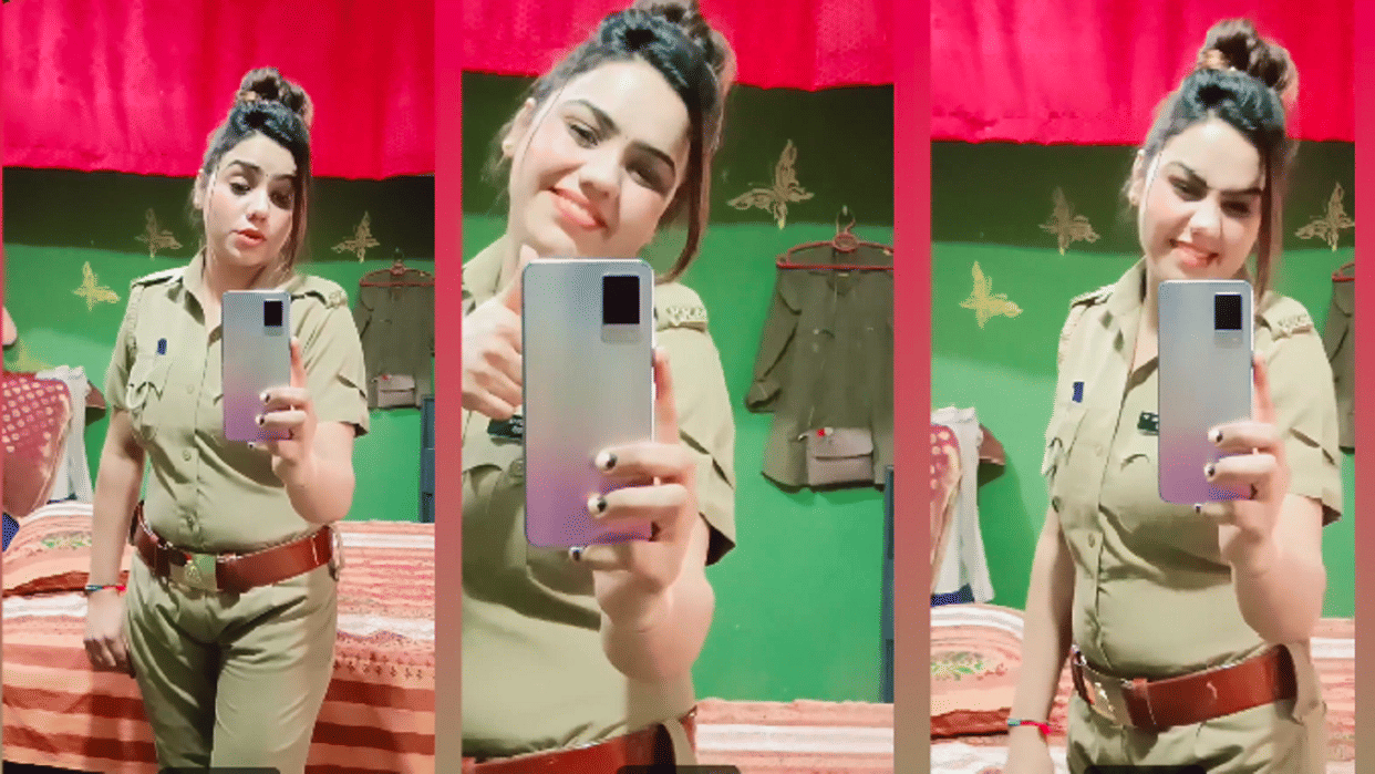 Amroha Female constable makes reels in uniform on Social media sent to police lines