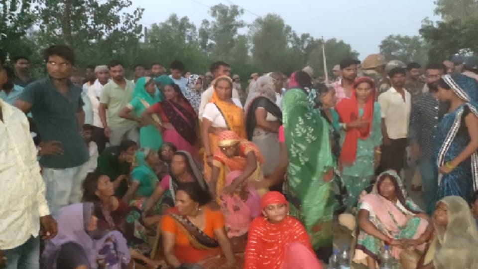 UP News : Anger erupted over youth death in Bareilly