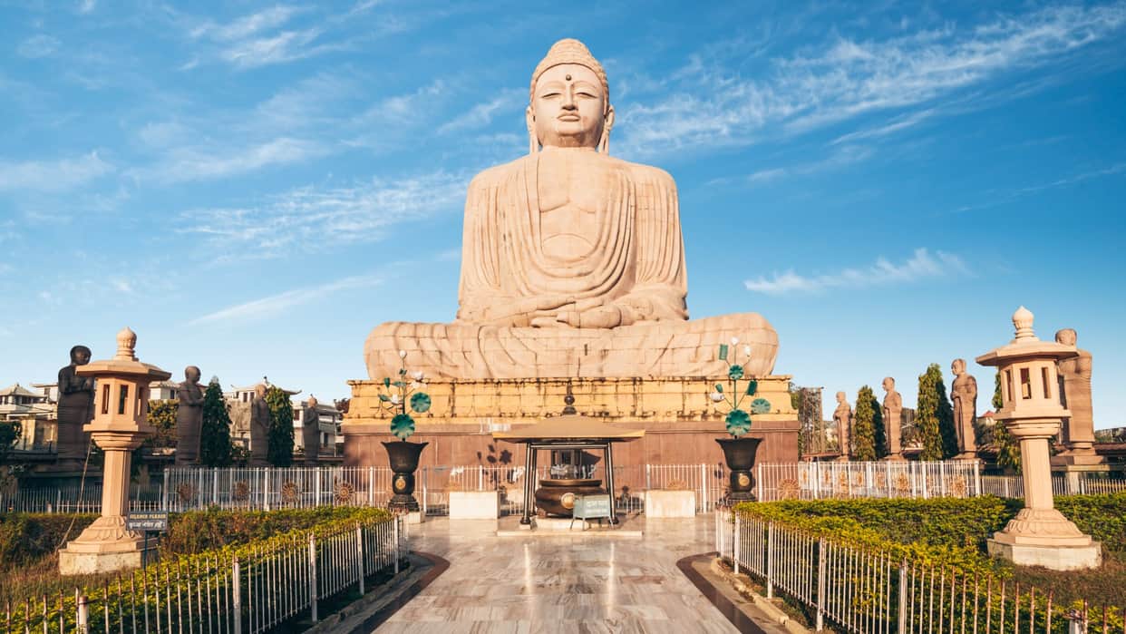 Top 5 Tourist Places to Visit in Bihar Know About Destinations and Fare in Hindi