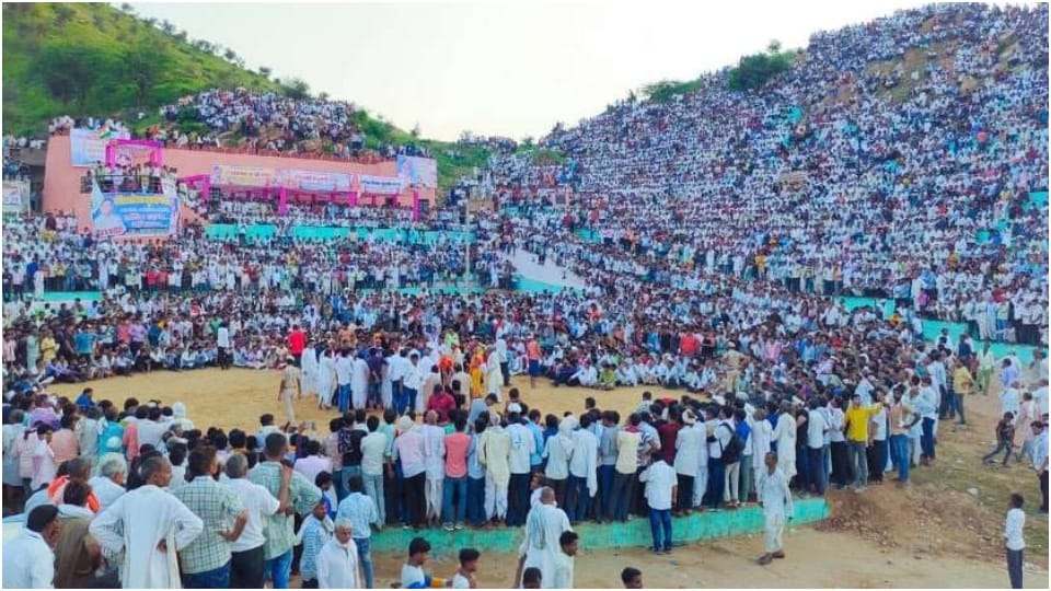 Dangal Organized In Karauli Lok Devta Bhairon Baba Rajasthan