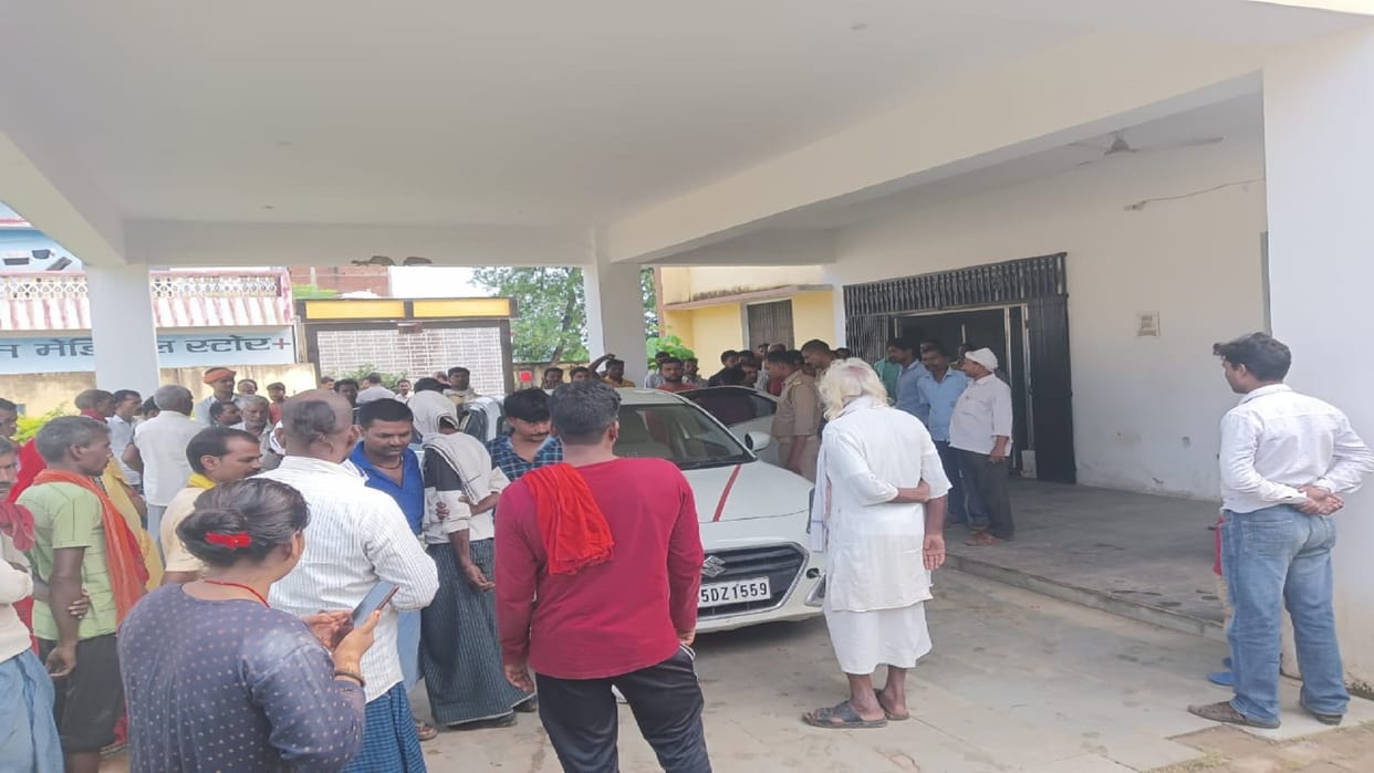 woman fathers allegation If the bullet bike was not given the daughter was hanged after killing her