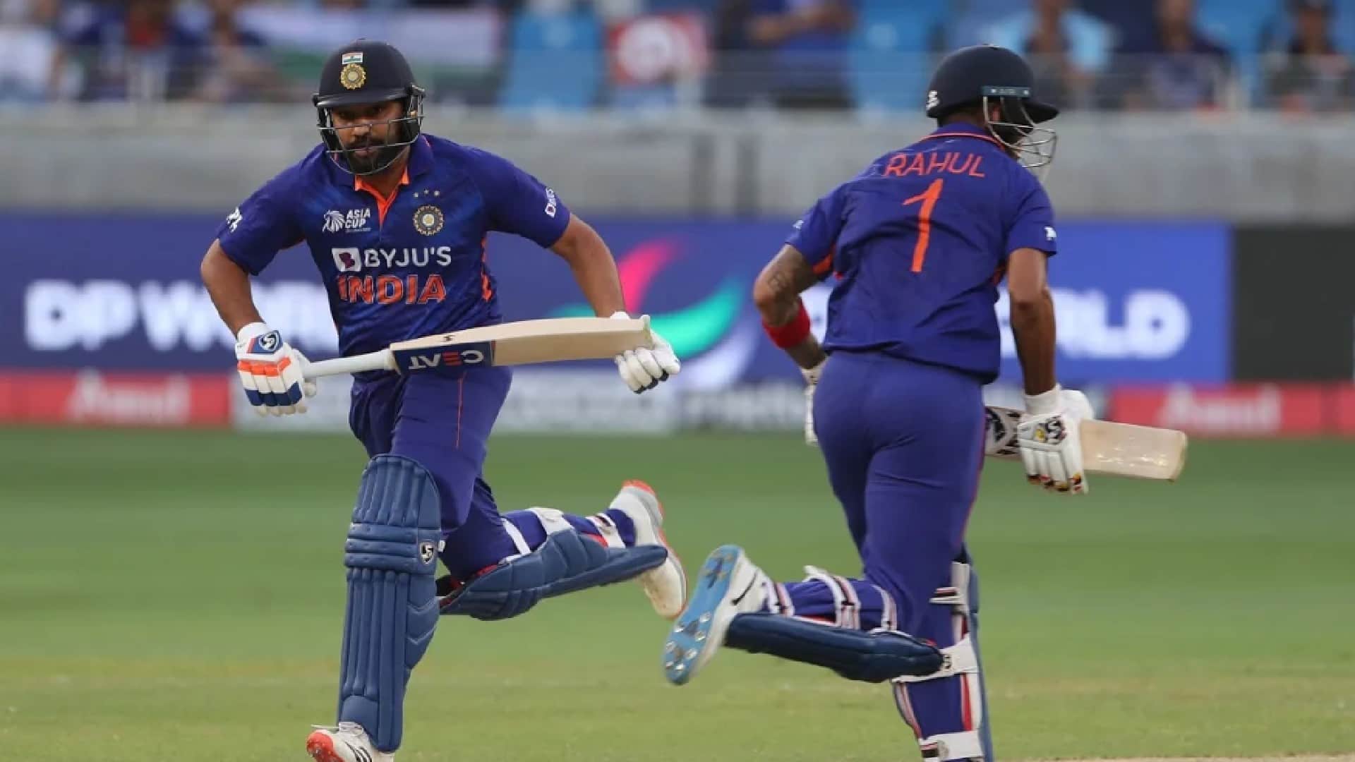 IND vs PAK Asia Cup India vs Pakistan Dubai Rohit Sharma Virat Kohli Babar Azam Hardik Pnadya match pictures