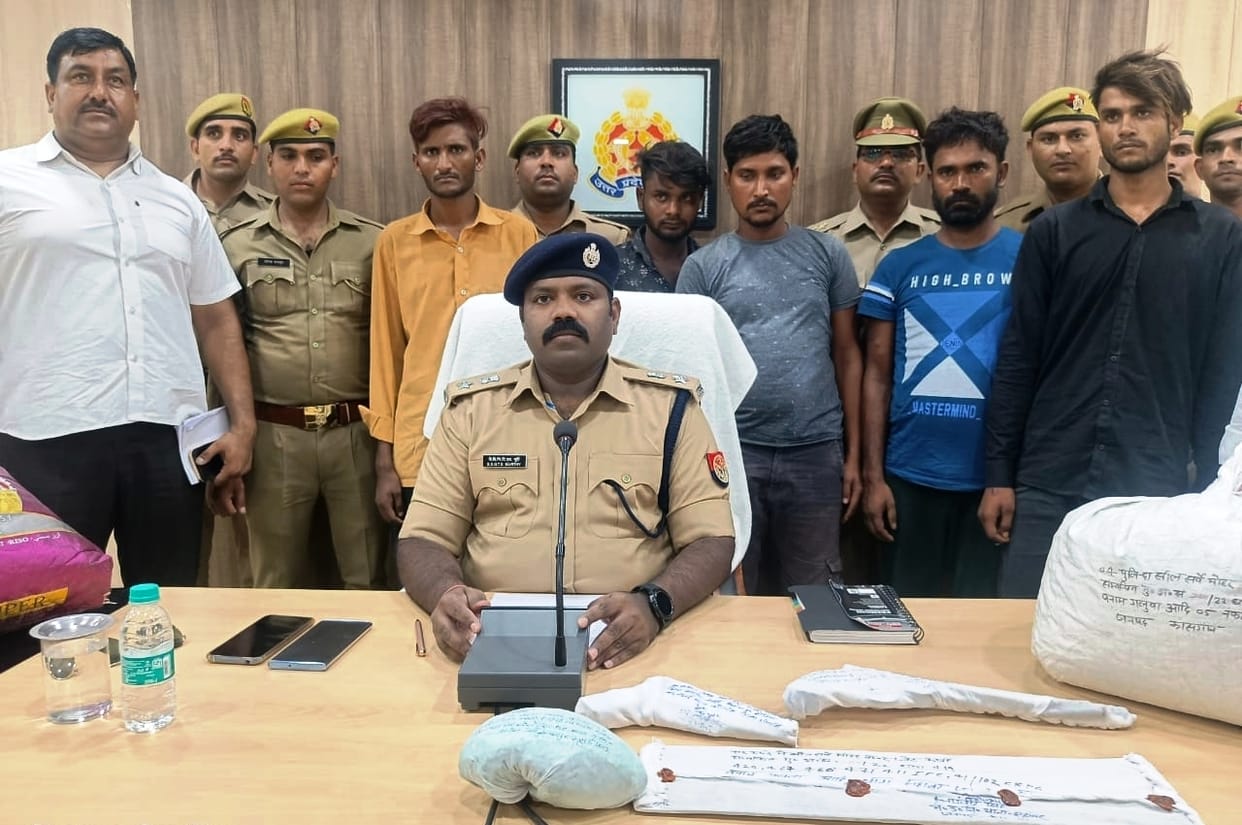 Five interstate smugglers arrested with 20 kg of ganja