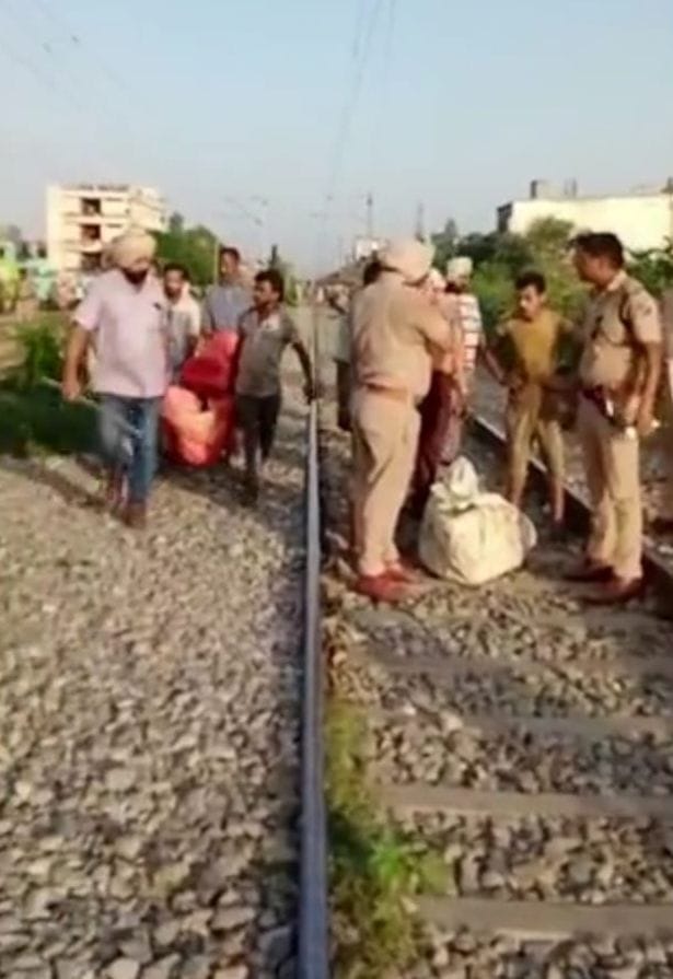 Ludhiana train accident, dead bodies were lying on the tracks for about a quarter of an hour