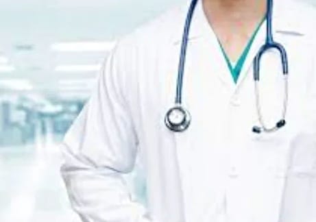 Jeans T Shirt are not allowed for doctors in Balrampur Hospital.