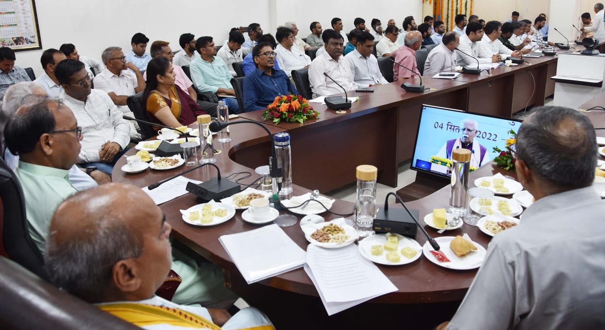 The district got the gift of development plans worth 97.84 crores on Radha Ashtami