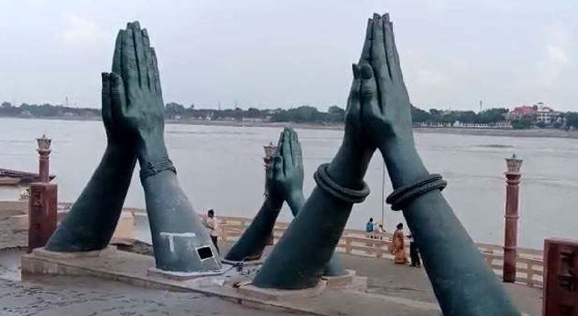 Damaged namaskar sculpture now repaired at Namo Ghat varanasi flood updates