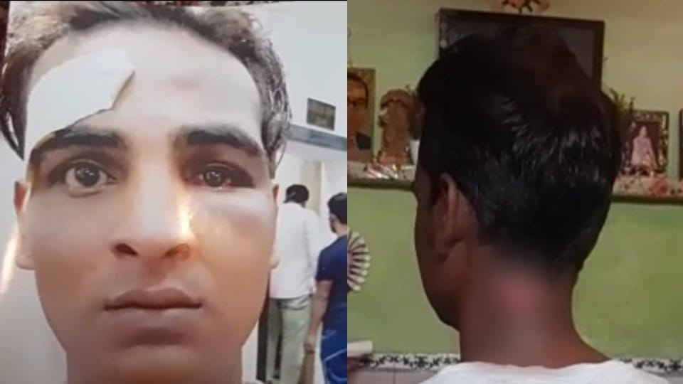 bullion trader beat up the silver artisan by taking hostage on suspicion of theft in Agra