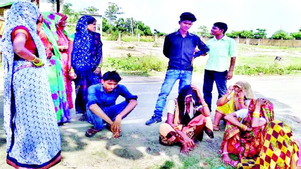 One year old girl dies in husband wife dispute in kasganj
