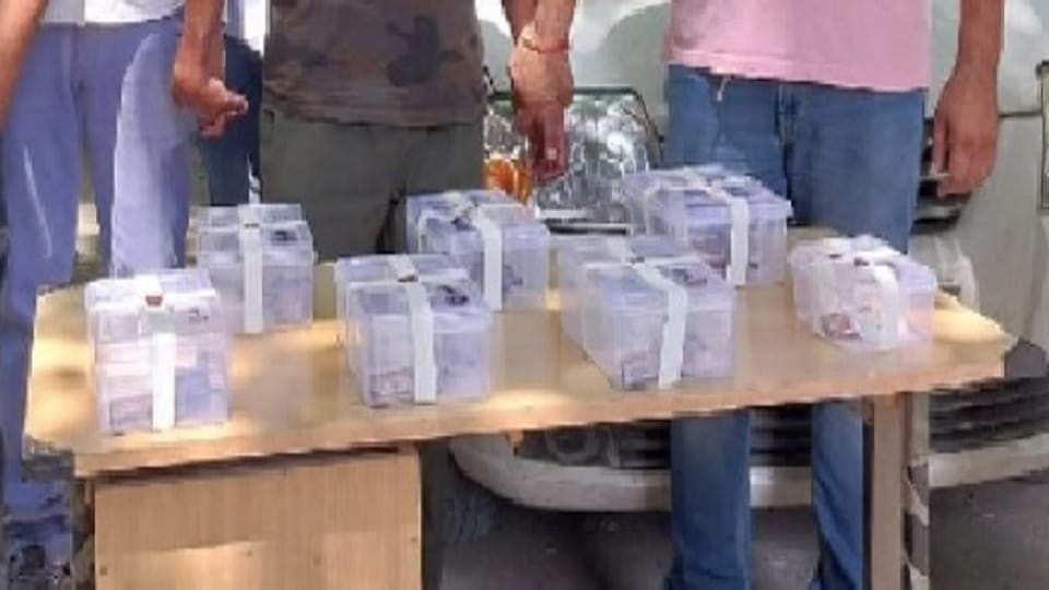 Delhi s Central District Police caught India s biggest vehicle thief Anil Chauhan