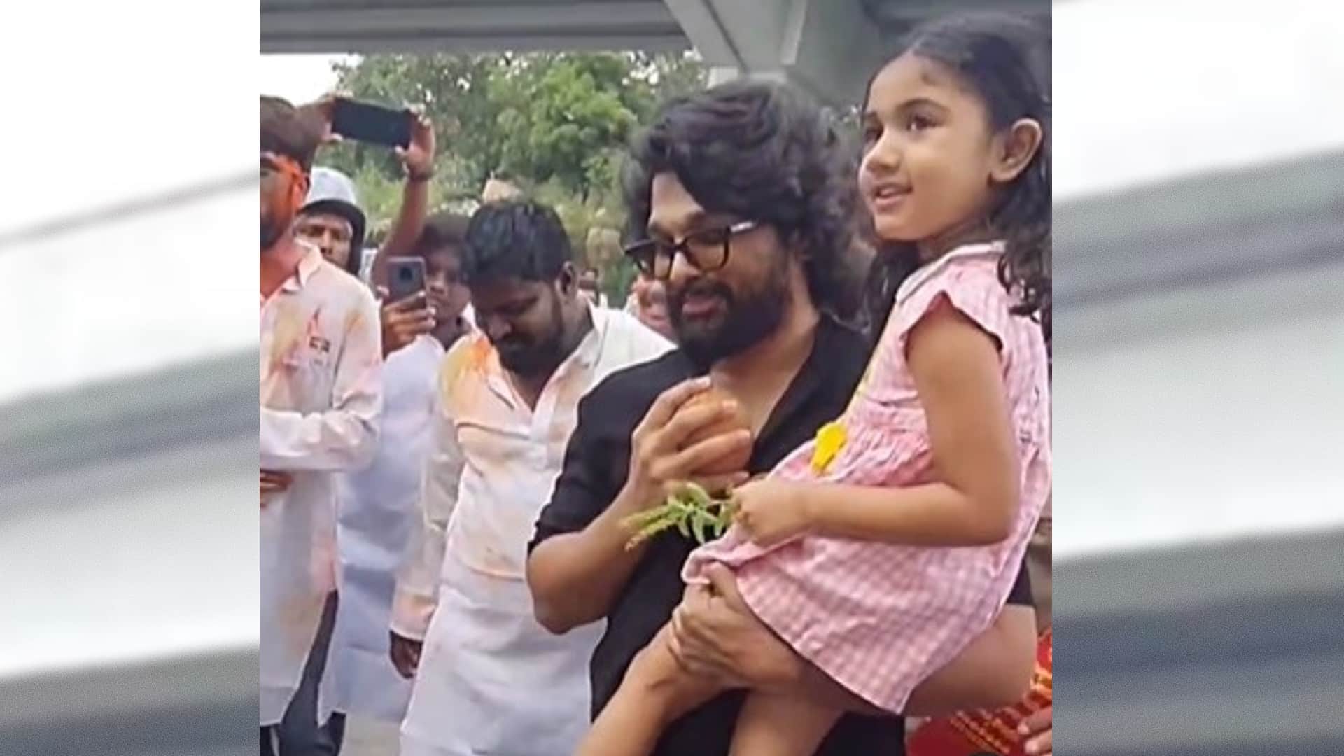 Allu Arjun did ganesh visarjan with daughter actor cheers Ganpati Bappa Morya watch video