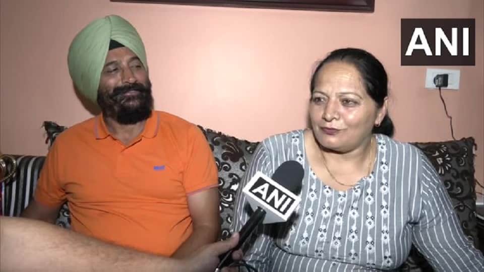 Arshdeep Singh gave reply to trollers by taking three wickets against Pakistan from mother to coach gave respo