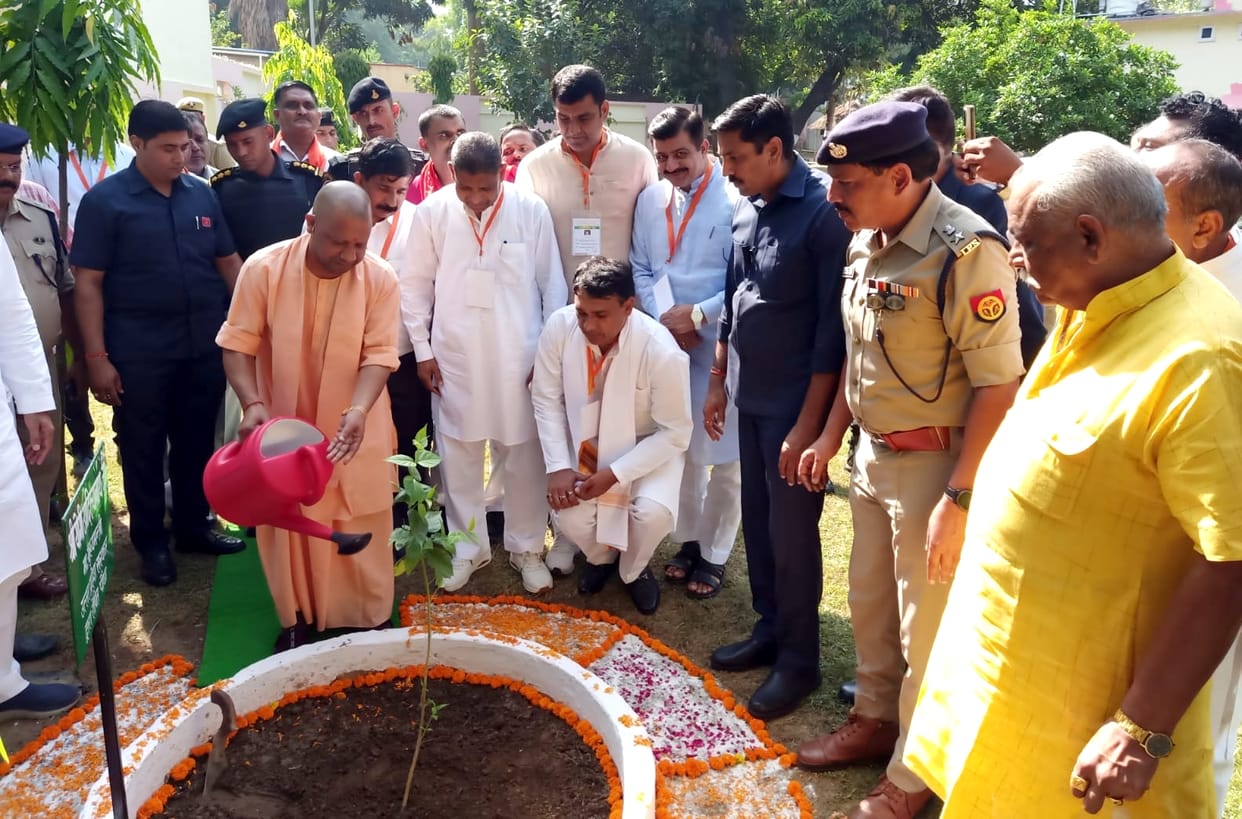CM planted Parijat plant in Dak Bungalow