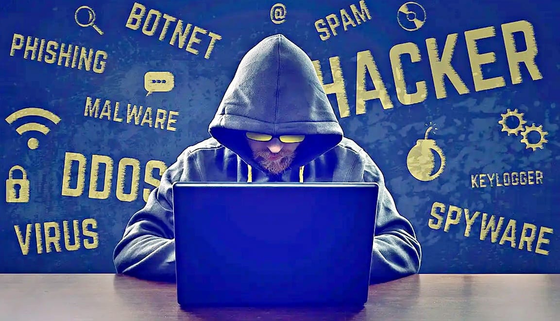 Daughter Downloaded App hackers asking for money by editing obscene photos of mother in ajmer